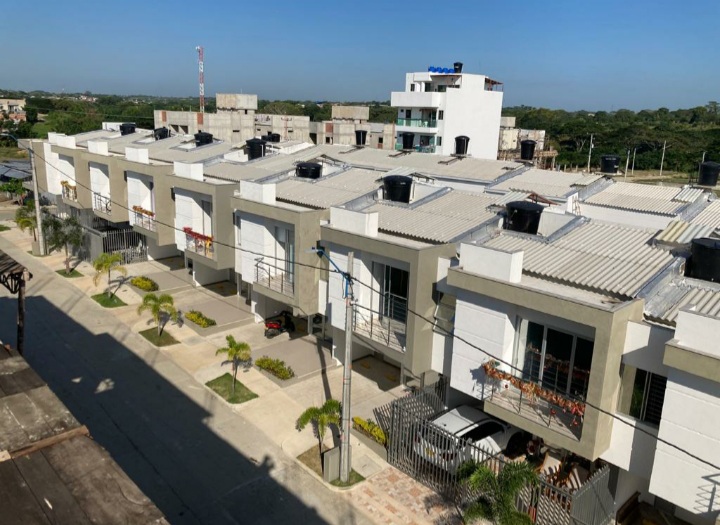 Atlantis Constructora