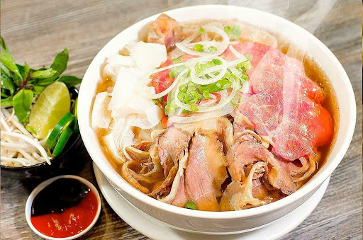 MR. PHO California Kitchen and Bar image