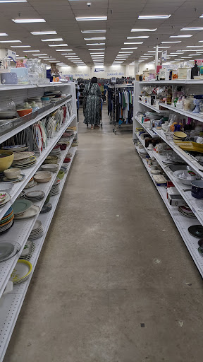 Thrift Store «Goodwill Tampa Store», reviews and photos