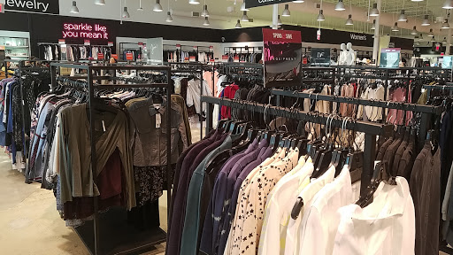 Department Store «Saks OFF 5TH», reviews and photos, 12995 Fair Lakes Shopping Center, Fairfax, VA 22033, USA