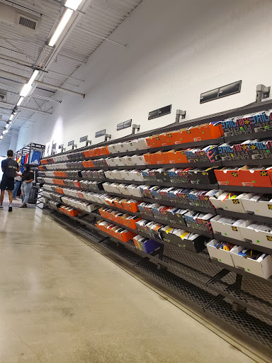 Clothing Store «Nike Clearance Store», reviews and photos, 250 E Palm Dr #185, Florida City, FL 33034, USA