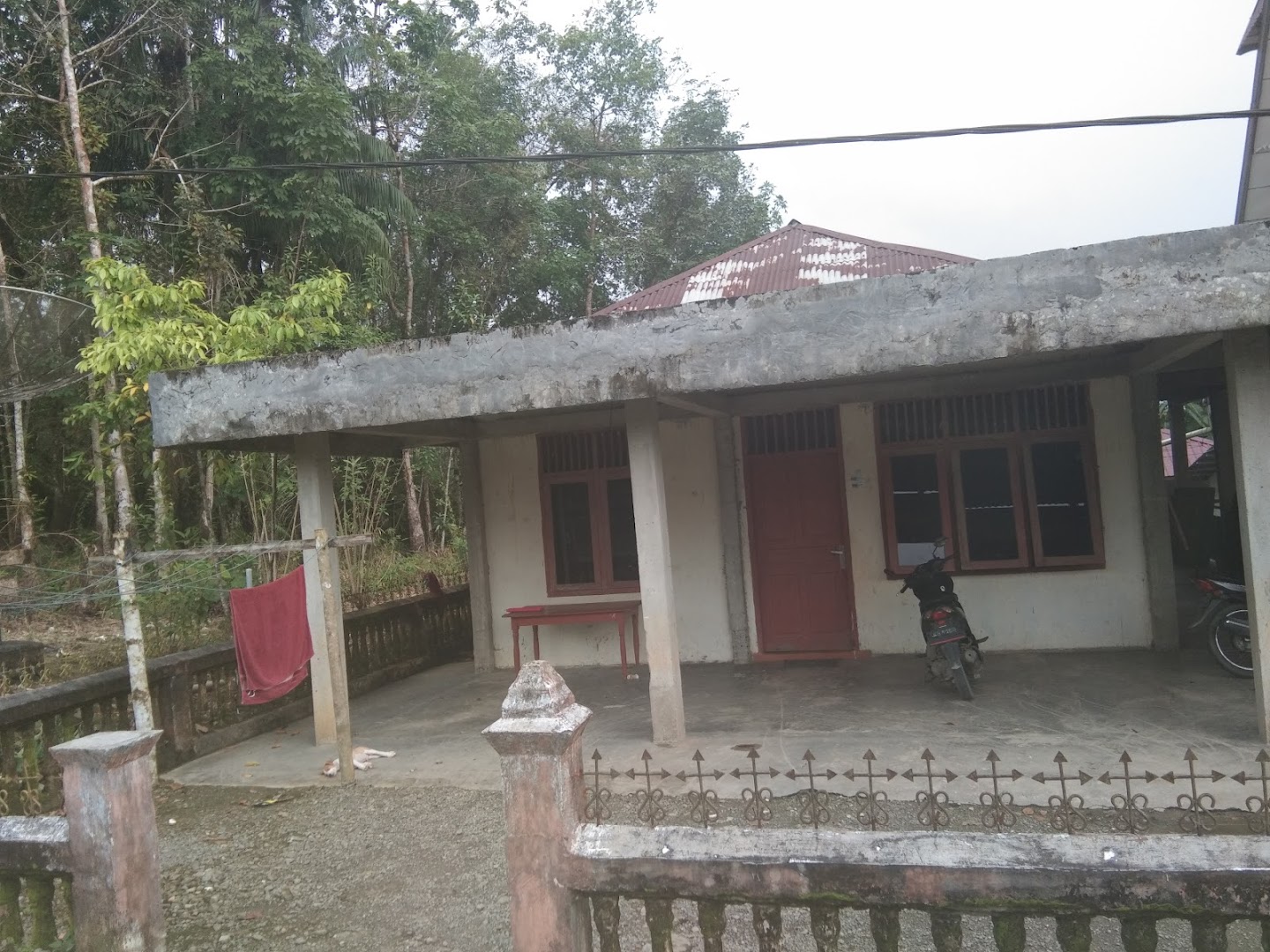 Rumah Dinas Pdt Jem. Bnkp Tetehosi Photo