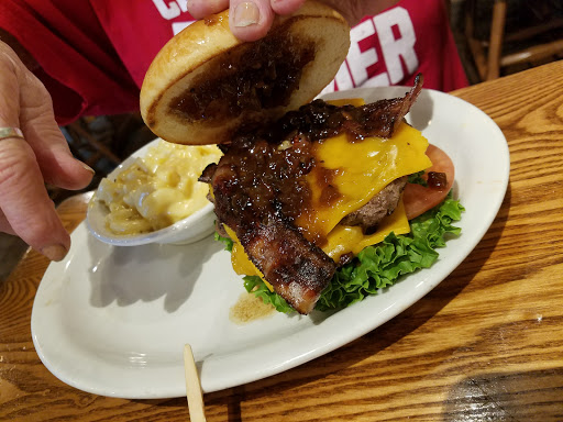 American Restaurant «Cracker Barrel Old Country Store», reviews and photos, 5100 Tiedeman Rd, Brooklyn, OH 44144, USA