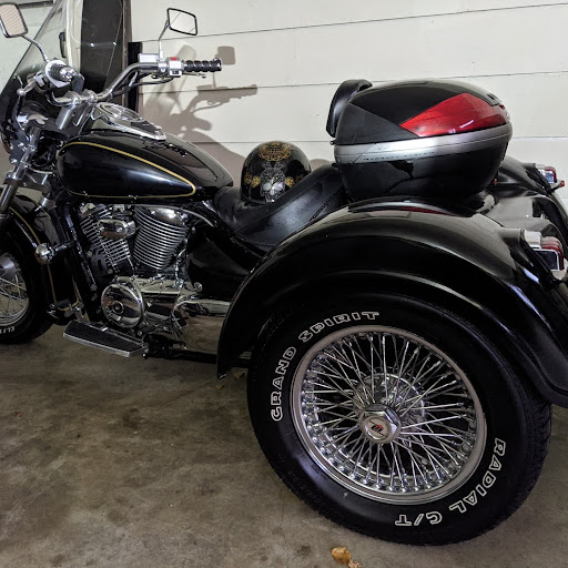 Used Car Dealer «Northwest Auto Group», reviews and photos, 1950 Empire Park Dr, Eugene, OR 97402, USA