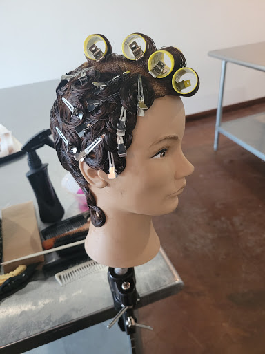 Beauty School «Aveda Institute New Orleans», reviews and photos, Aveda Institute New Orleans, 3330 Veterans Memorial Blvd, Metairie, LA 70002, USA
