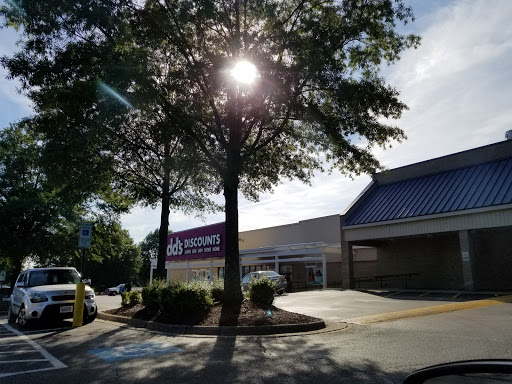 Shopping Mall «Tower Shopping Center», reviews and photos, 3685 New Bern Ave, Raleigh, NC 27610, USA