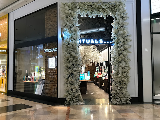 Shopping Mall «Westfield San Francisco Centre», reviews and photos, 865 Market St, San Francisco, CA 94103, USA