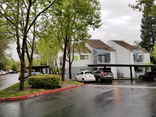 Montage at Fair Oaks Apartments image