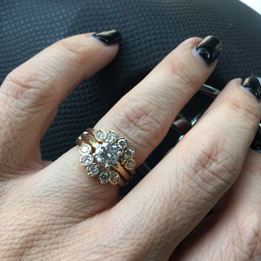 Jewelry Store «Abercrombie Gems + Precious Metals», reviews and photos, 3008 Bee Cave Rd #100, Austin, TX 78746, USA