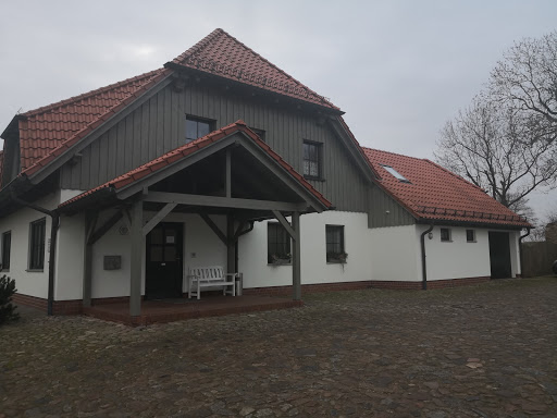 Tierärztliche Gemeinschaftspraxis Dr. Anett Kaufmann & Dr. Eike Kaufmann unter Wolgast, 