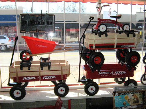 Hardware Store «Overland Hardware Co», reviews and photos, 2520 Woodson Rd, Overland, MO 63114, USA