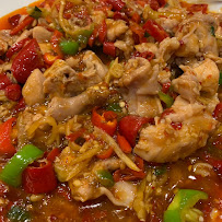 Poulet Kung Pao du Restaurant chinois 李子坝梁山鸡LiZiBa ChongQing Chicken Pot à Paris - n°4