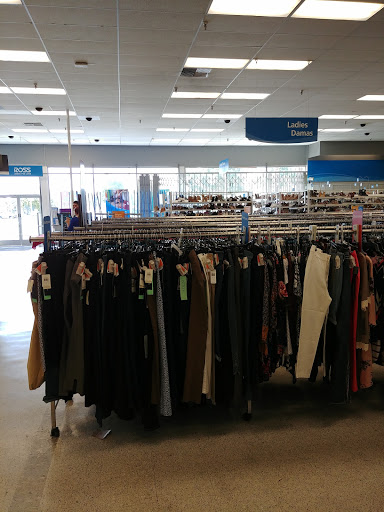 Clothing Store «Ross Dress for Less», reviews and photos, 5635 Woodruff Ave, Lakewood, CA 90713, USA