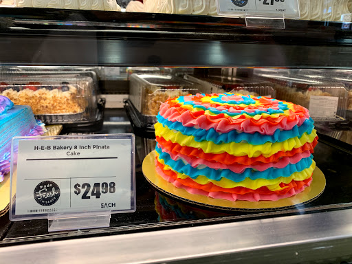 Grocery Store «H-E-B Grocery», reviews and photos, 7811 McPherson Rd, Laredo, TX 78045, USA