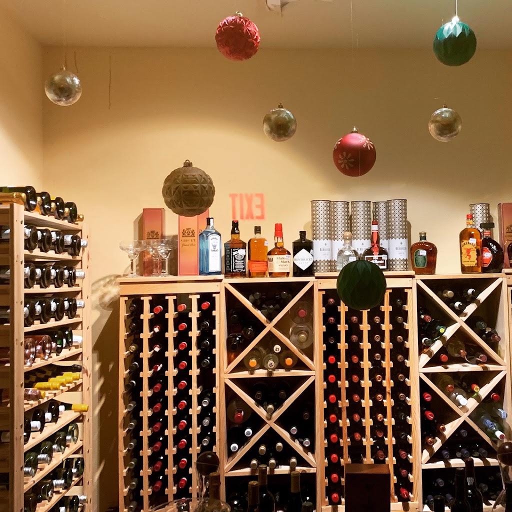 Across the Street Bistro 75110