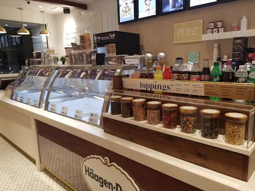 Ice Cream Shop «Häagen-Dazs® Ice Cream Shop», reviews and photos, 22 E Ridgewood Ave, Ridgewood, NJ 07450, USA