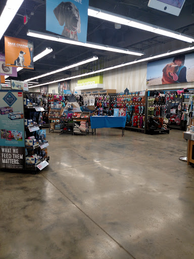 Pet Supply Store «Petco Animal Supplies», reviews and photos, 10225 Ocean Hwy #501, Pawleys Island, SC 29585, USA