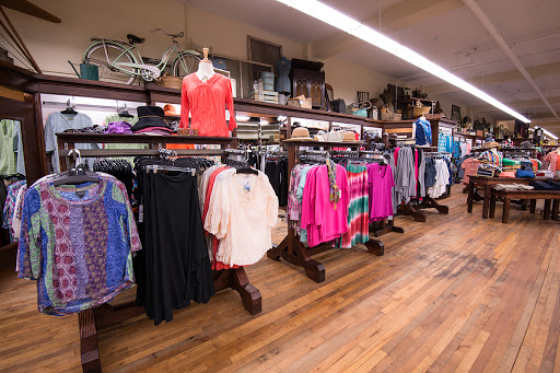 General Store «Mast General Store Winston-Salem», reviews and photos, 516 Trade St NW, Winston-Salem, NC 27101, USA