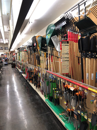 Home Improvement Store «Lake Isabella True Value», reviews and photos, 6050 Lake Isabella Blvd, Lake Isabella, CA 93240, USA