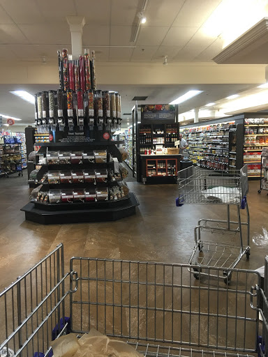 Grocery Store «Lunds & Byerlys Eagan», reviews and photos, 1299 Promenade Pl, Eagan, MN 55121, USA