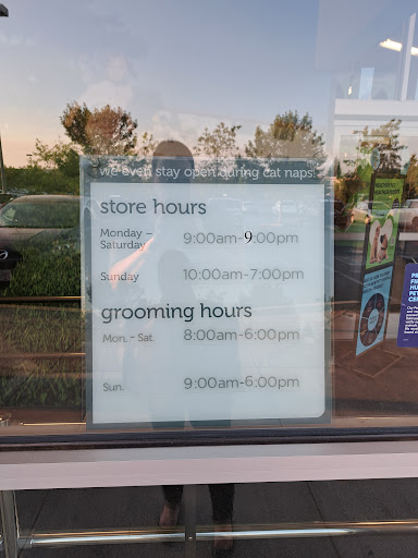 Pet Supply Store «Petco Animal Supplies», reviews and photos, 6425 Keizer Station Blvd, Keizer, OR 97303, USA