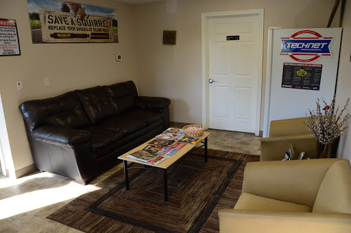 Auto Repair Shop «Dr. Zoom Auto Repair Specialist», reviews and photos, 1304 N English Station Rd, Louisville, KY 40223, USA