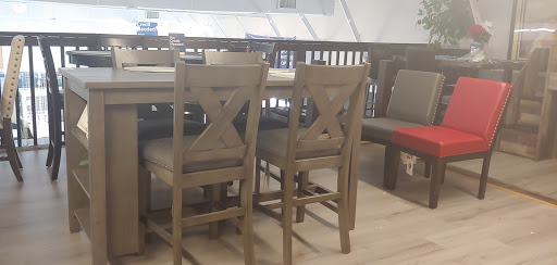 Used Furniture Store «Orlando Furniture Exchange», reviews and photos, 3228 W State Rd 426 #1016, Oviedo, FL 32765, USA