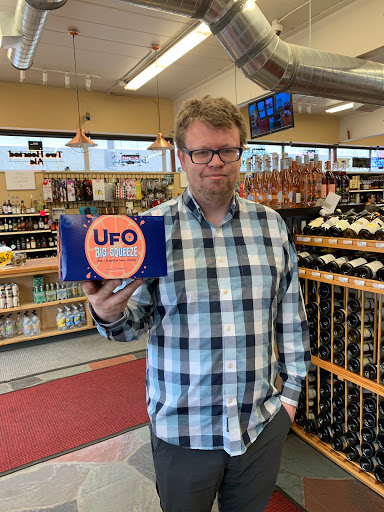 Liquor Store «Mystic Wine Shoppe», reviews and photos, 901 Massachusetts Ave, Arlington, MA 02476, USA