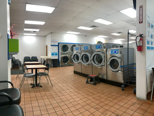Laundromat «Atlantic Coast Coin Laundry», reviews and photos, 419 S College Rd #30, Wilmington, NC 28403, USA