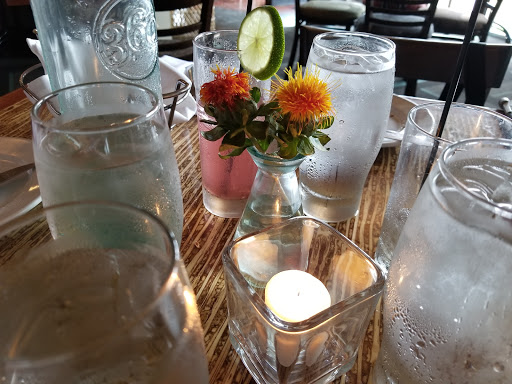 New American Restaurant «Justus Drugstore - A Restaurant», reviews and photos, 106 W Main St, Smithville, MO 64089, USA