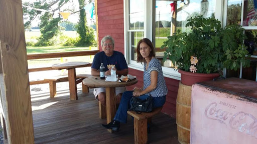 Ham Shop «Edwards Ham Shop of Surry», reviews and photos, 11381 Rolfe Hwy, Surry, VA 23883, USA