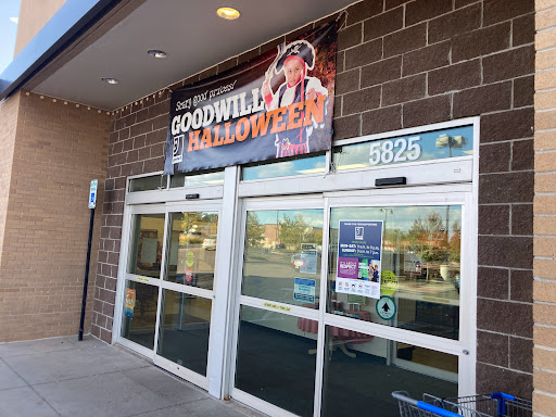 Thrift Store «Goodwill Lakeside», reviews and photos, 5825 W 44th Ave, Denver, CO 80212, USA