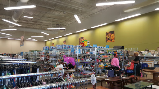 Thrift Store «Goodwill Store & Donation Center», reviews and photos, 1020 N Rohlwing Rd, Addison, IL 60101, USA