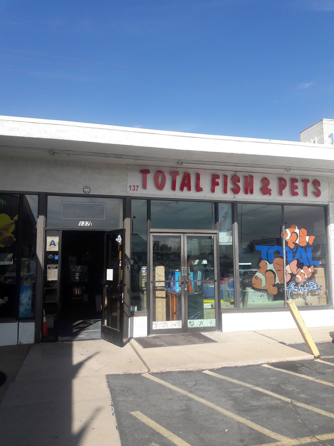 Total Fish & Pets
