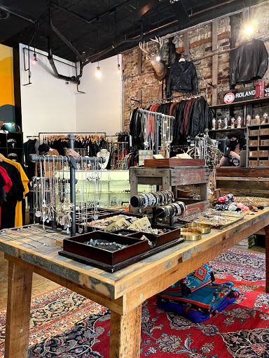 Boutique «Tarnish», reviews and photos, 2024 W Chicago Ave, Chicago, IL 60622, USA