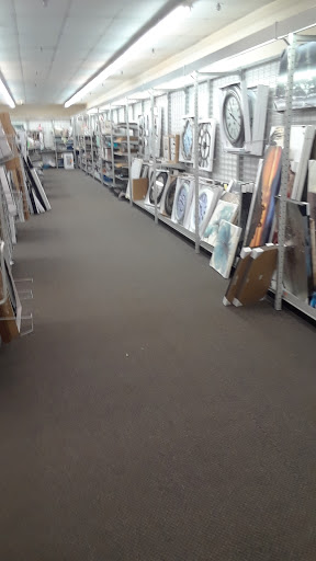 Clothing Store «Burlington Coat Factory», reviews and photos, 9321 Telegraph Rd, Redford Charter Twp, MI 48239, USA