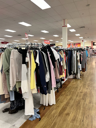 Department Store «T.J. Maxx & HomeGoods», reviews and photos, 103 S Mt Juliet Rd #610, Mt Juliet, TN 37122, USA