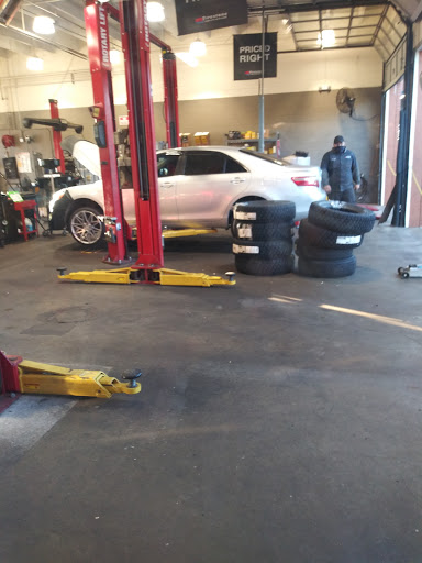 Tire Shop «Firestone Complete Auto Care», reviews and photos, 2861 Fort Campbell Blvd, Clarksville, TN 37042, USA