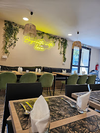 Atmosphère du Restaurant libanais La kaz Libanaise à Saint-Denis - n°2