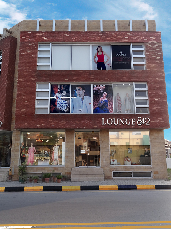 LOUNGE 842 - Multi Designer Fashion Retail Store