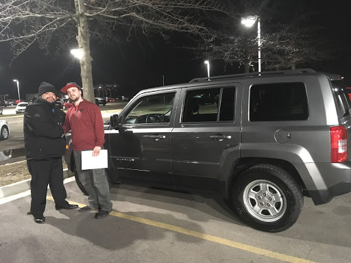 Used Car Dealer «Car Outlet», reviews and photos, E New York St, Aurora, IL 60502, USA