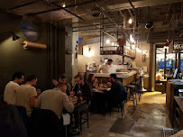 Bar du Restaurant italien Parigini à Paris - n°3