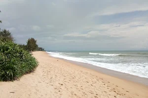 Dombe Beach image