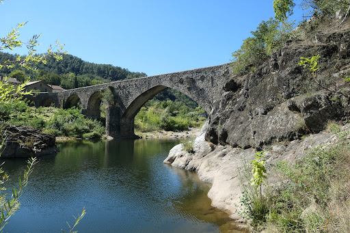 Photo 3 - Le Moulinon Auto