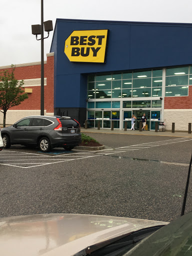 Electronics Store «Best Buy», reviews and photos, 309 S College Rd, Wilmington, NC 28403, USA
