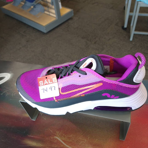 Shoe Store «Hibbett Sports», reviews and photos, 2819 West Expressway 83 #100, Harlingen, TX 78552, USA