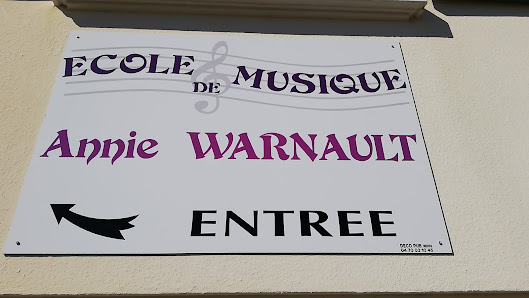 École de musique Annie Warnault 1 rue Gilbert Trimouille, 03600 Commentry, France