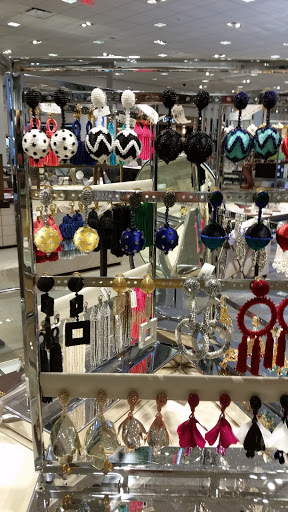 Clothing Store «Neiman Marcus», reviews and photos, 9700 Collins Ave, Bal Harbour, FL 33154, USA