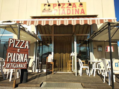 Pizza & Piadina Via Fratelli Cervi, 1, 47039 Sant'Angelo FC, Italia
