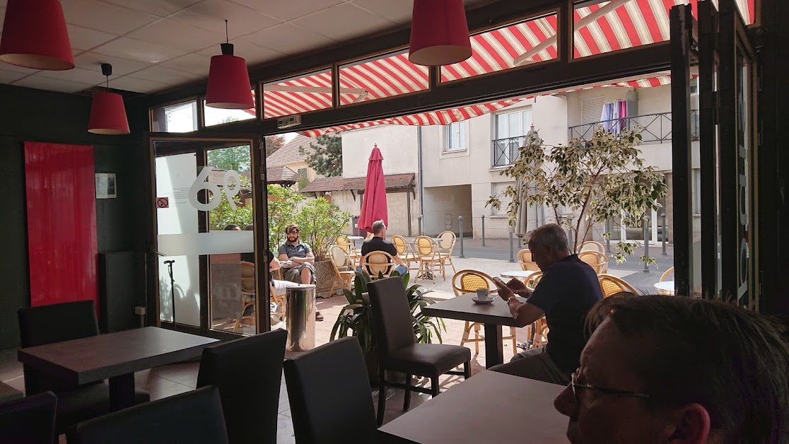Cafe Bar Lutetia à Tremblay-en-France